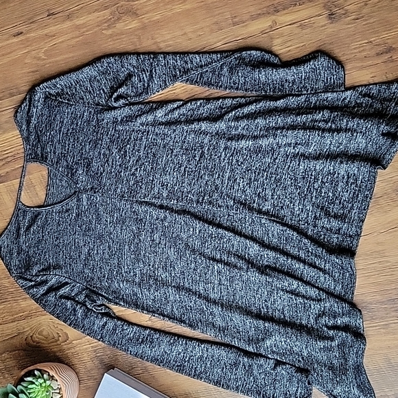 Maurices Marled 24/7 Tunic/Top with Cut Out Back - Picture 8 of 9